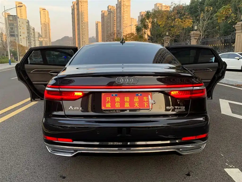 Audi A8 2019 Plus A8L 50 TFSI quattro Comfort фото 5
