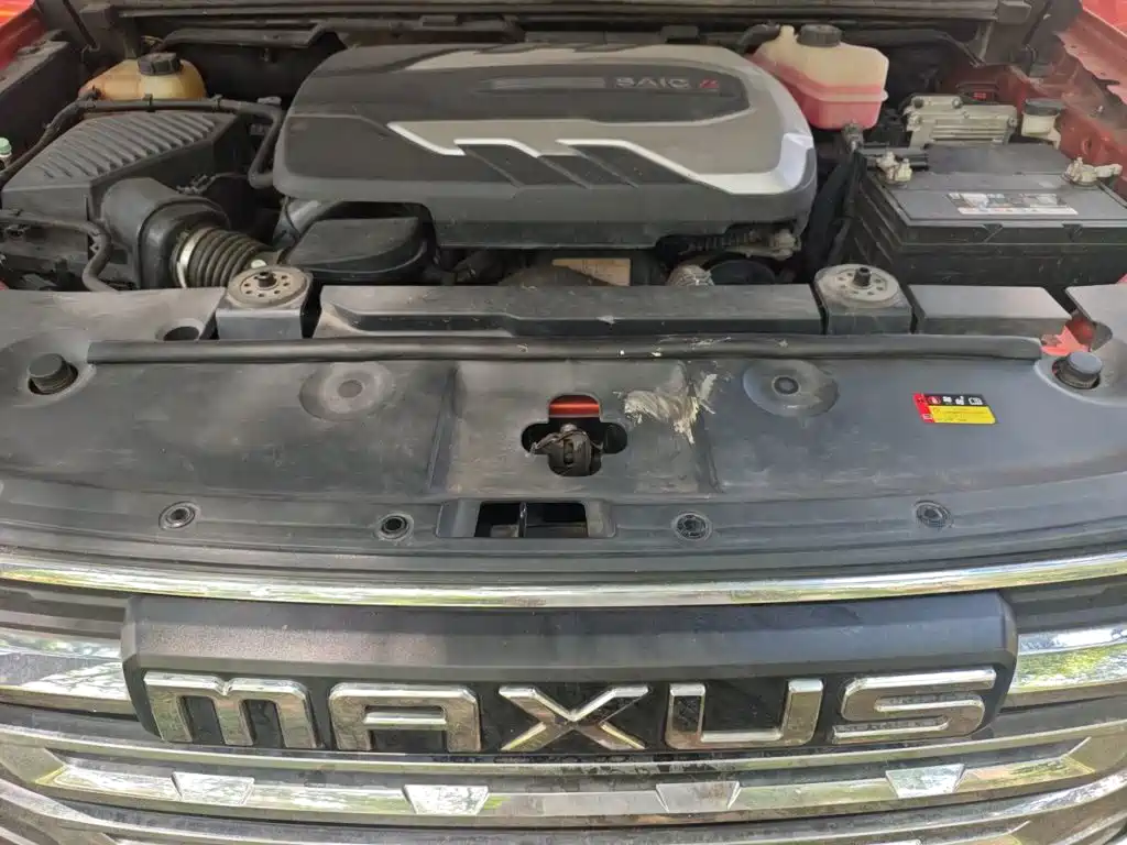 SAIC Maxus Maxus T90 2023 2021 2.0T Twin-turbo Automatic 4WD High Chassis Luxury Standard Box