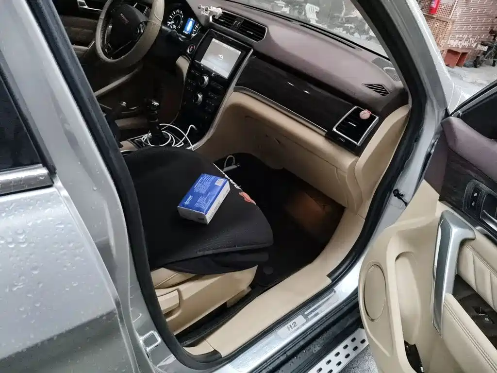 Haval H2 2015 2015 1.5T Automatic 2WD Elite Edition