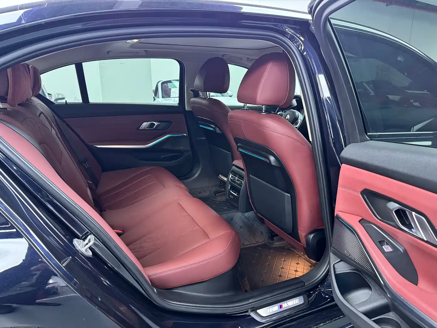 BMW 3 Series 2021 325Li M Sport Package фото 13