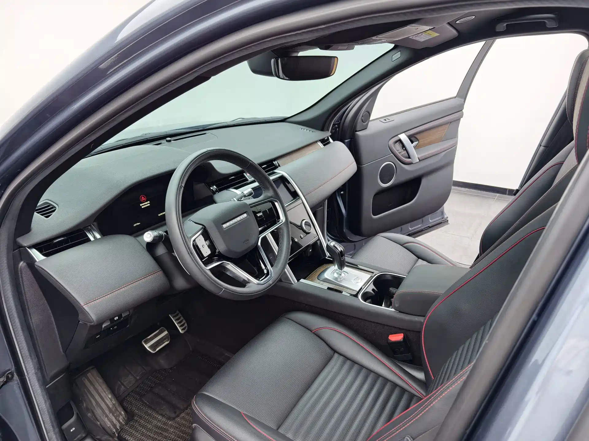Фото 12 - Land Rover Discovery Sport