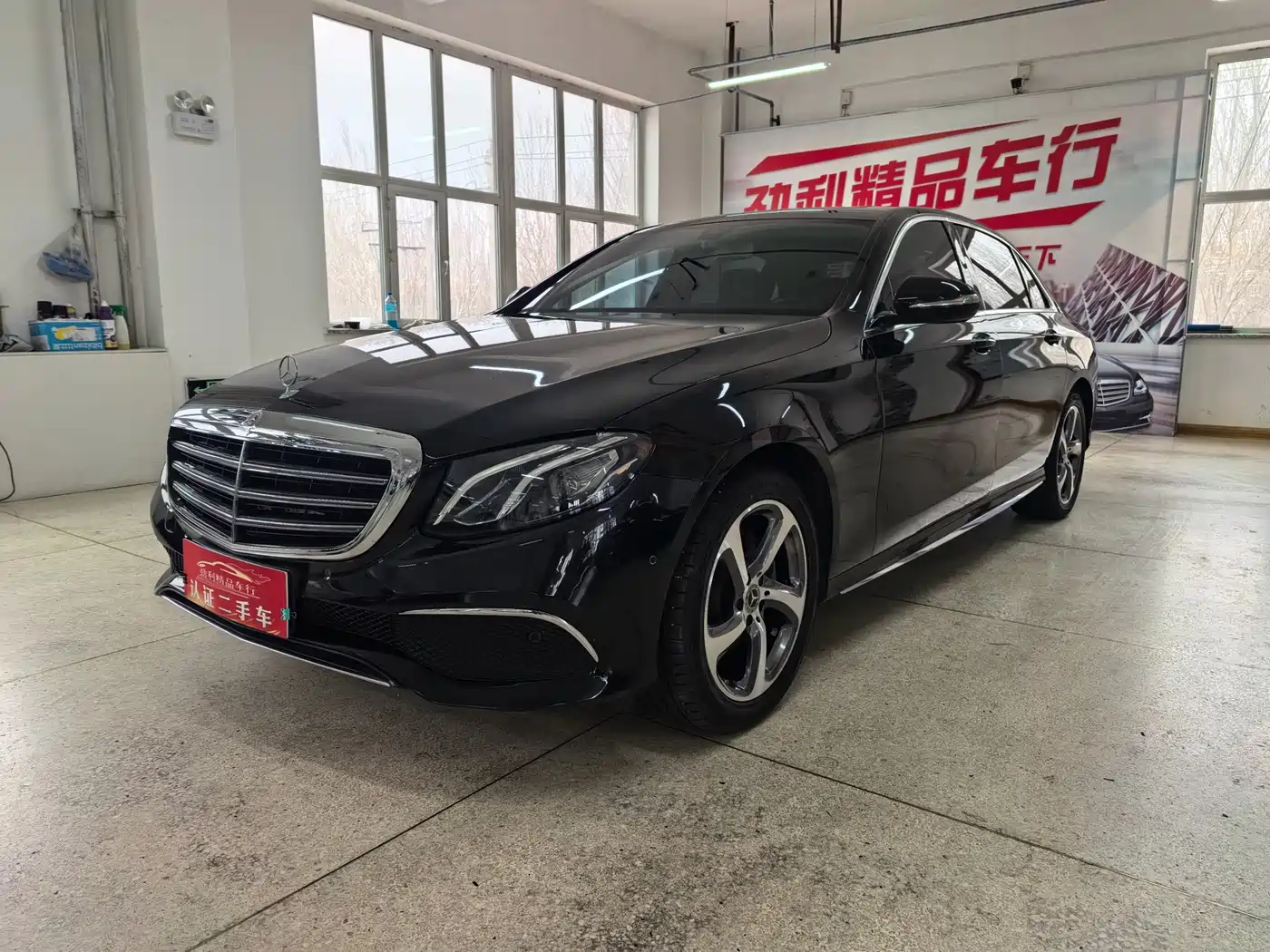 Mercedes-Benz E-Class 2019 E 260 L Sport 4MATIC