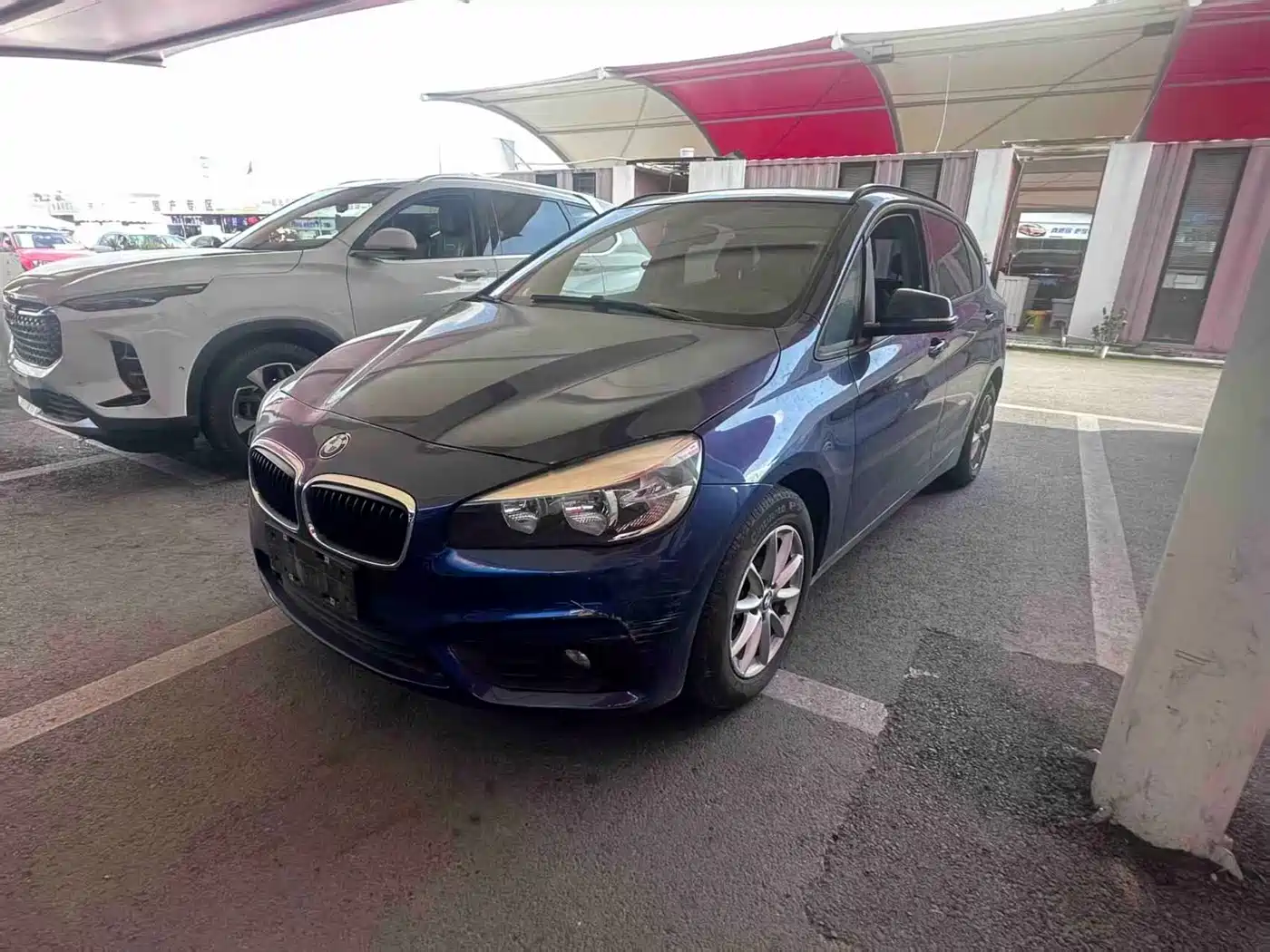 BMW 2 Series Touring 2016 218i Fashion Model