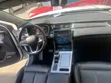 Фото 9 - Roewe RX5