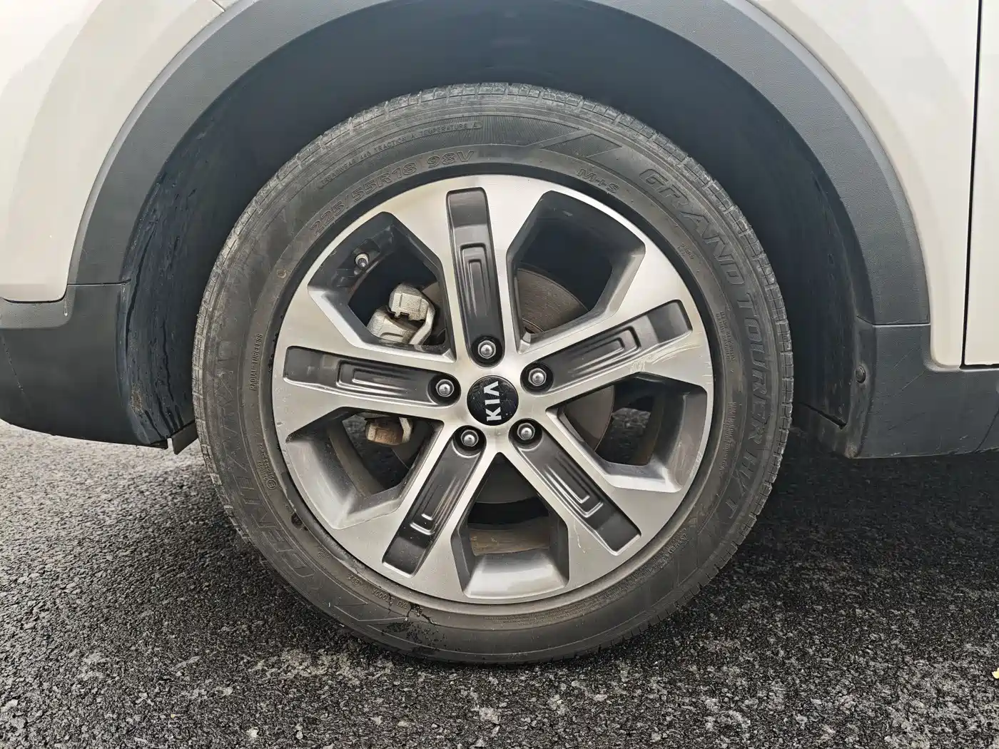 Kia Sportage 2019 2.0L Automatic Smart Luxury Edition фото 14