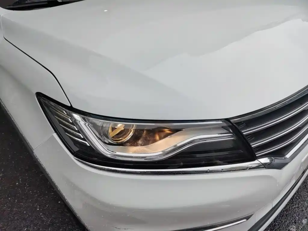 Roewe RX5 2016 2016 20T 2WD Automatic Internet Smart Edition