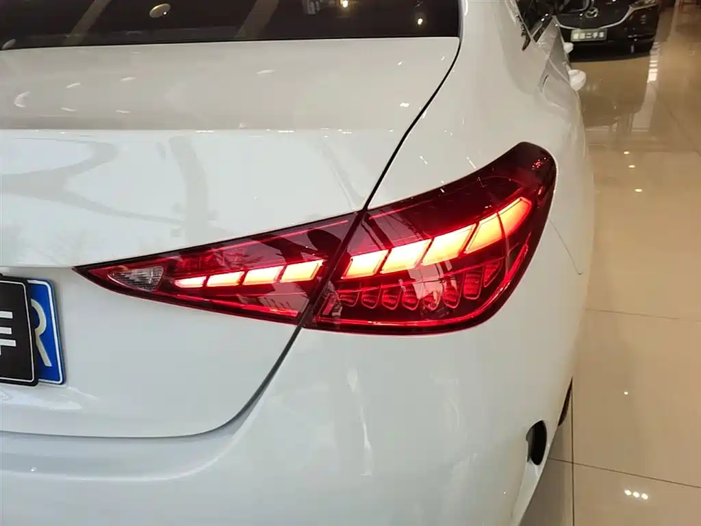 Mercedes-Benz C-Class 2022 Facelift C 200 L Sport фото 8