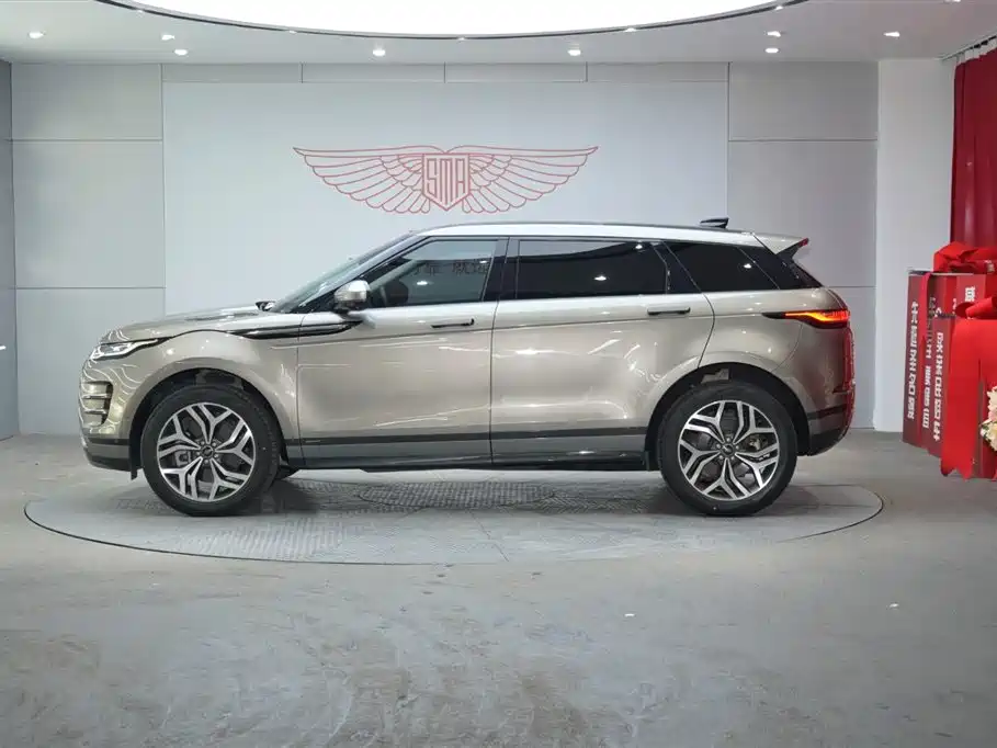 Land Rover Range Rover Evoque 2021 Range Rover Evoque L 249PS R-Dynamic HSE Luxury Edition фото 2