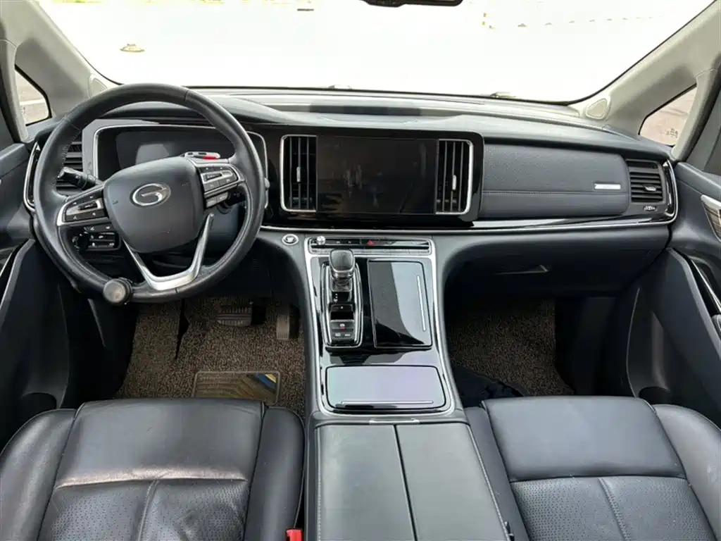 GAC Trumpchi Trumpchi M8 2021 Leading Show Series 390T Ultimate Edition фото 16