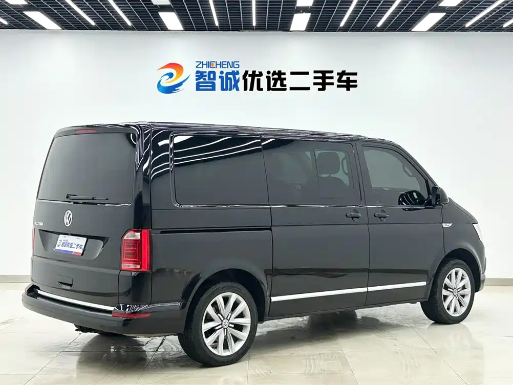 Volkswagen Multivan 2018 2.0TSI 2WD Luxury Edition 7-Seater фото 21