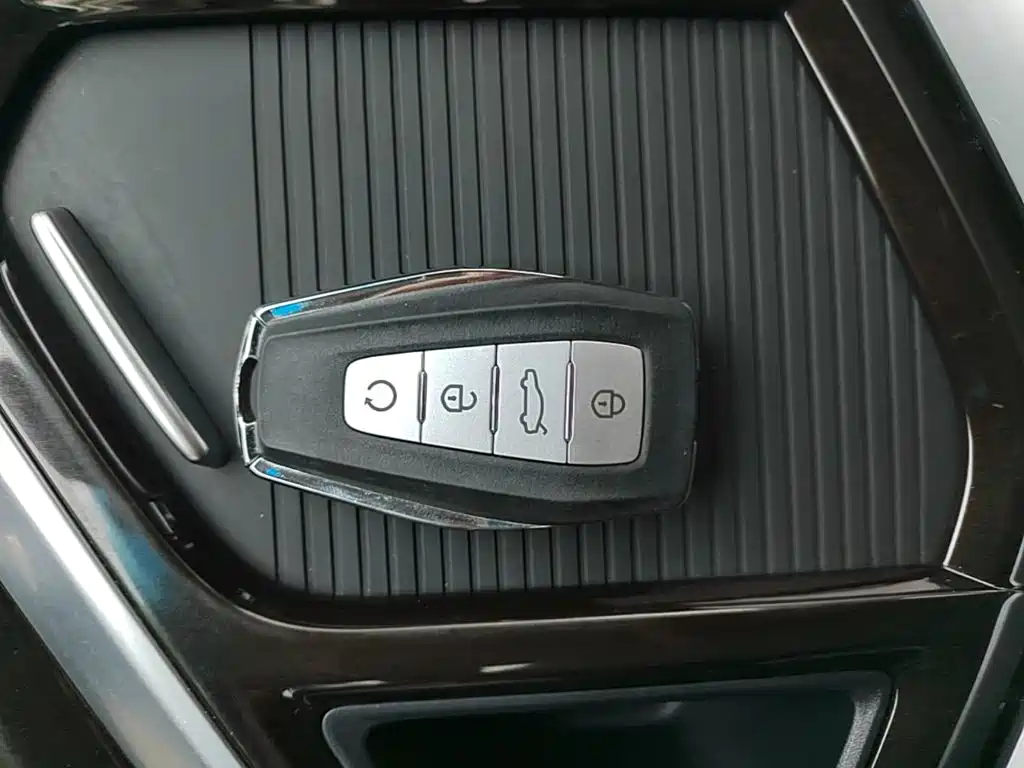 Geely Jia Ji 2022 2022 1.8TD DCT Platinum Luxury