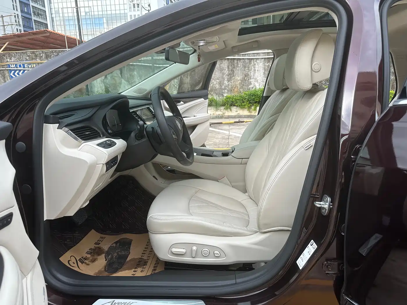 BUICK LACROSSE