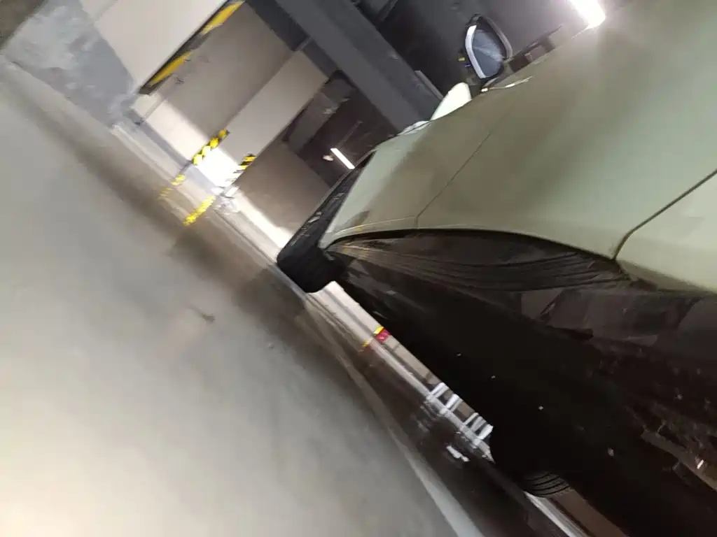 Hongqi EH7 2026 2025 690 Smart Selection Edition