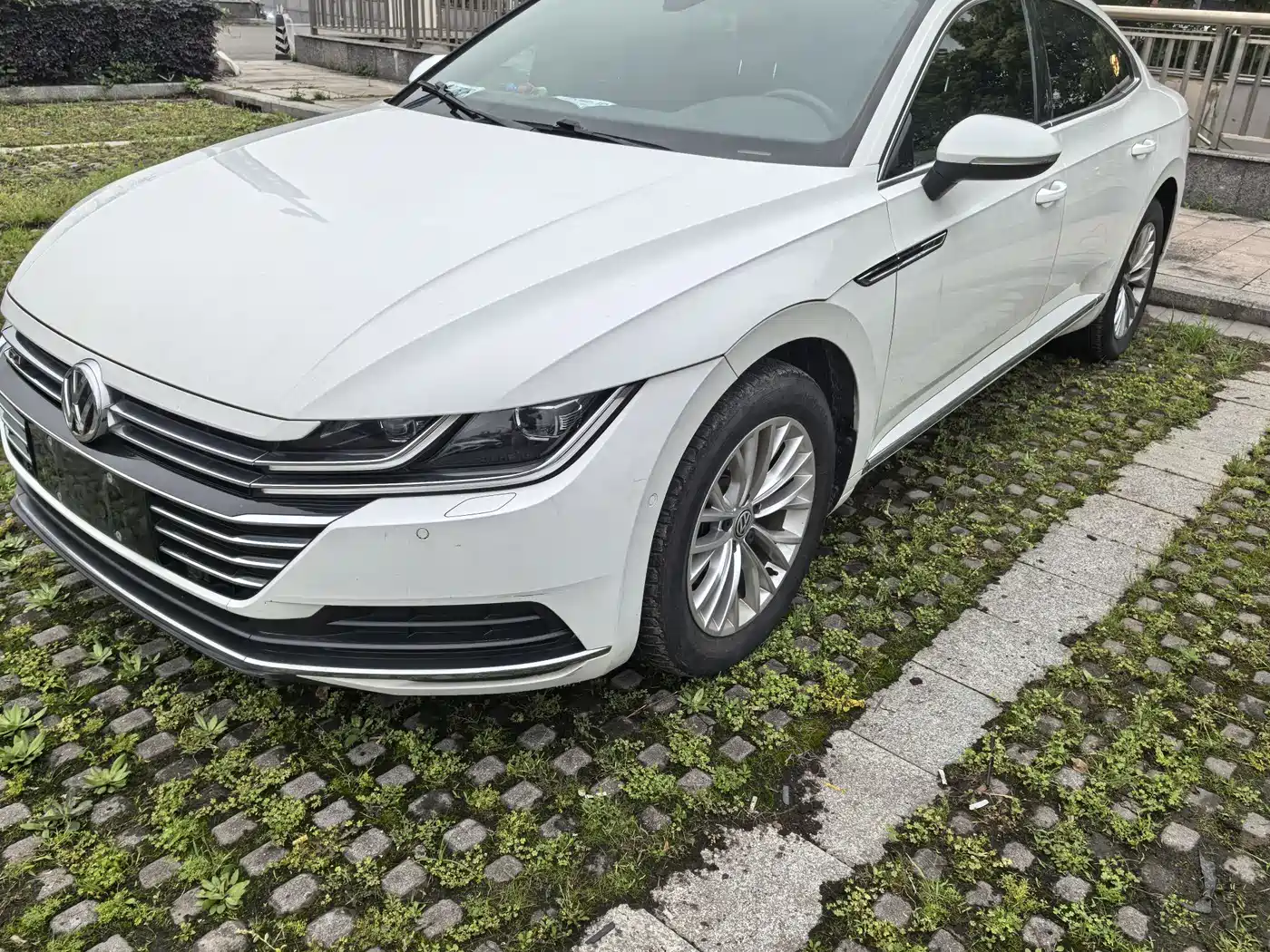 Volkswagen FAW-Volkswagen CC 2019 330TSI Charm Edition China VI