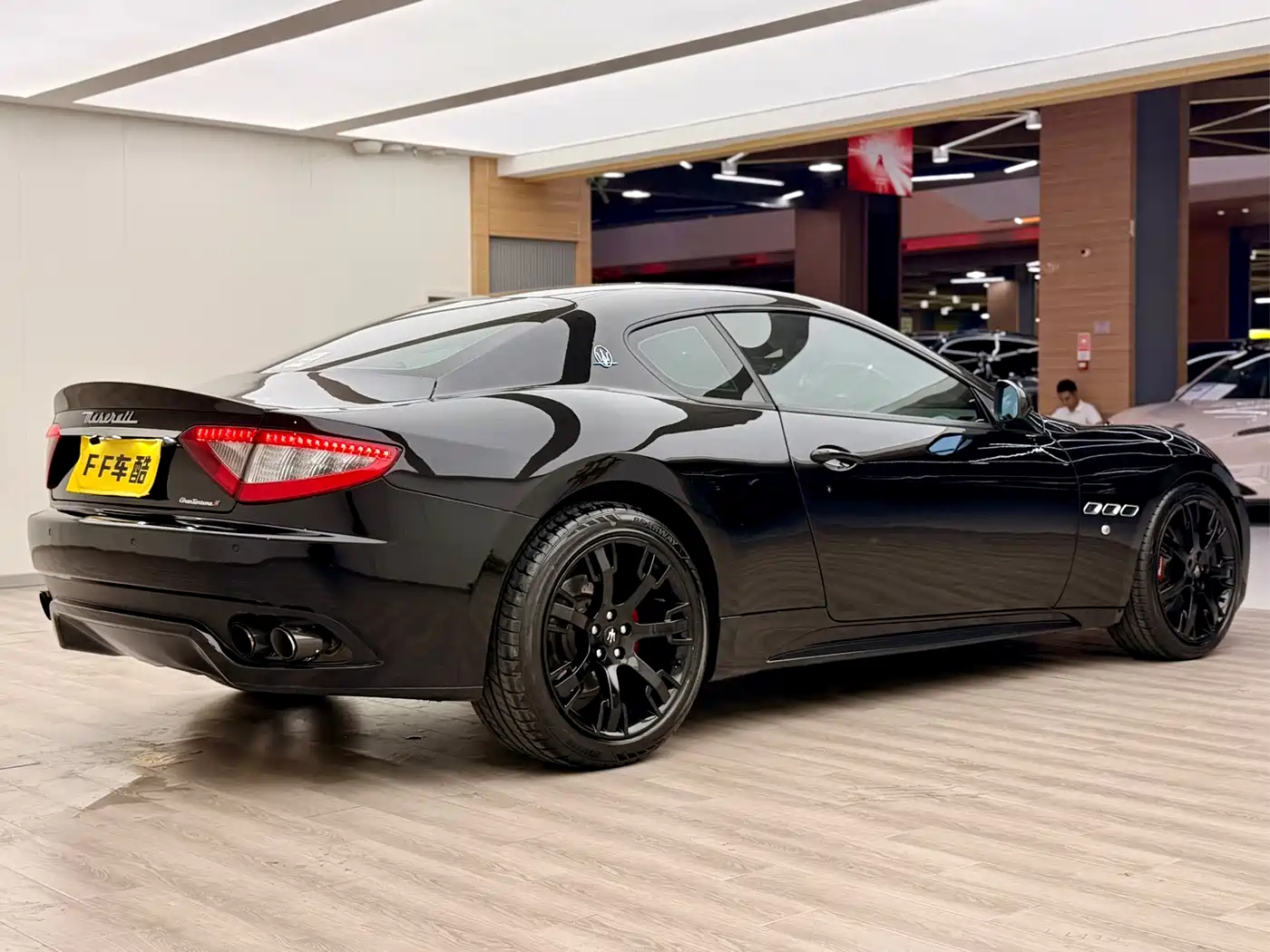 Maserati GranTurismo 2013 4.7L Sport F1 фото 10