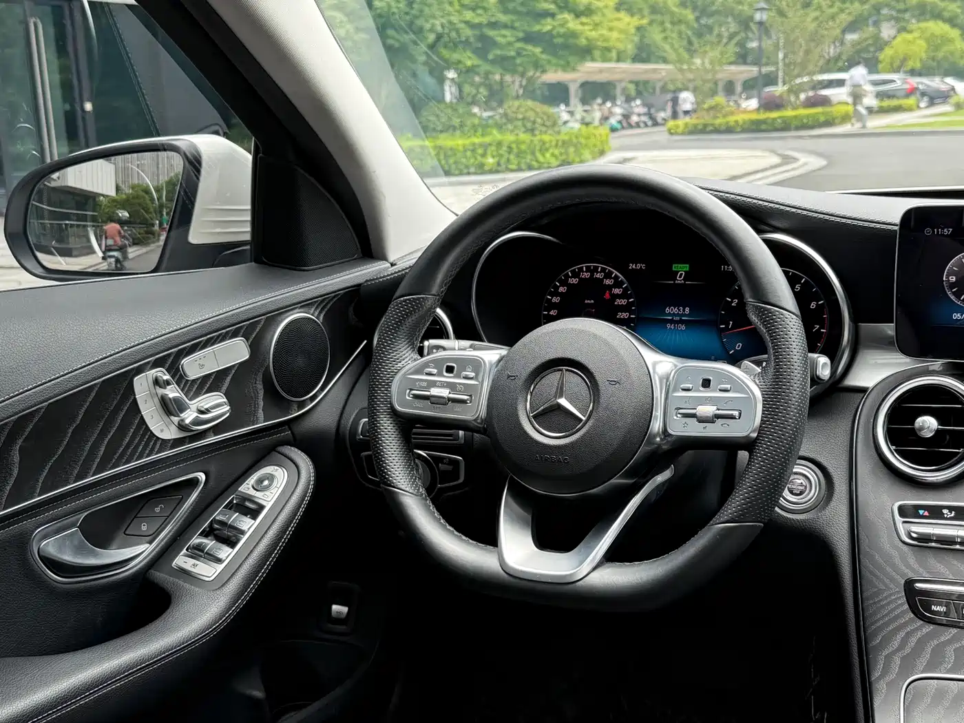 Mercedes-Benz C-Class 2020 C 260 L Sport фото 8