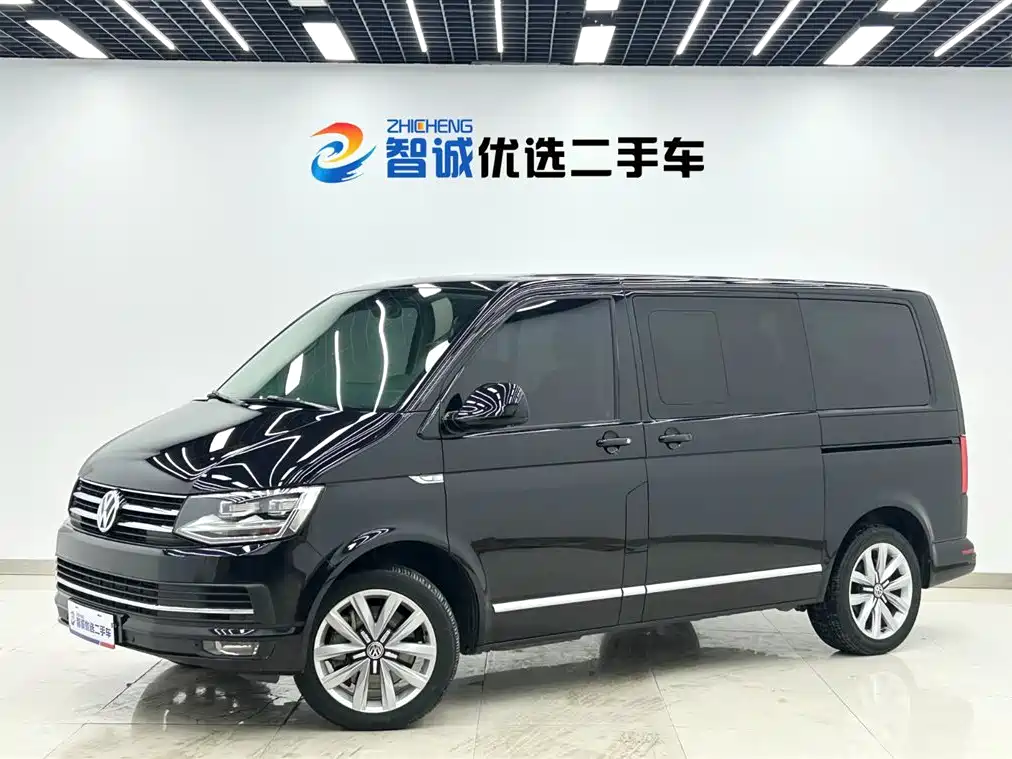 Volkswagen Multivan 2018 2.0TSI 2WD Luxury Edition 7-Seater