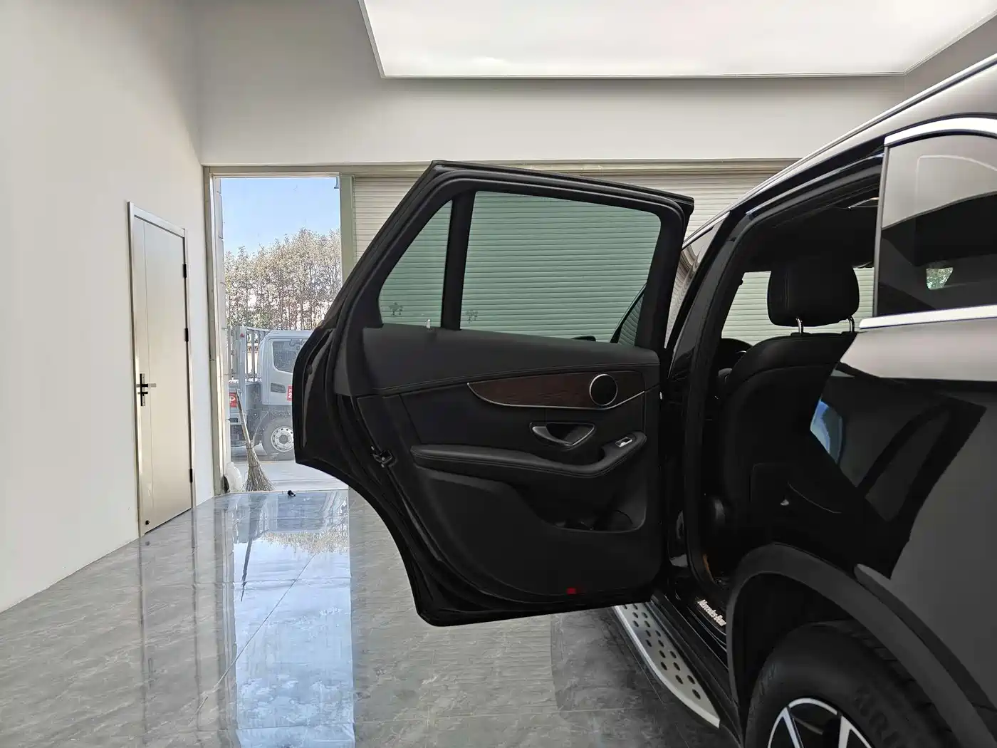 Mercedes-Benz GLC 2022 Model GLC 260 L 4MATIC Dynamic Edition фото 10