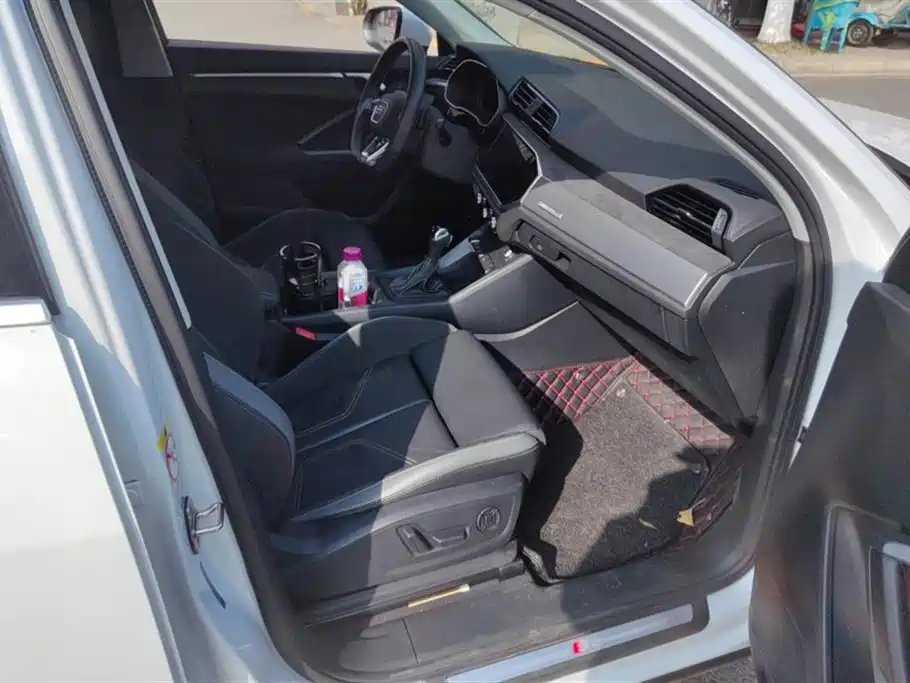 Audi Q3 Sportback 2020 40 TFSI Fashion фото 8