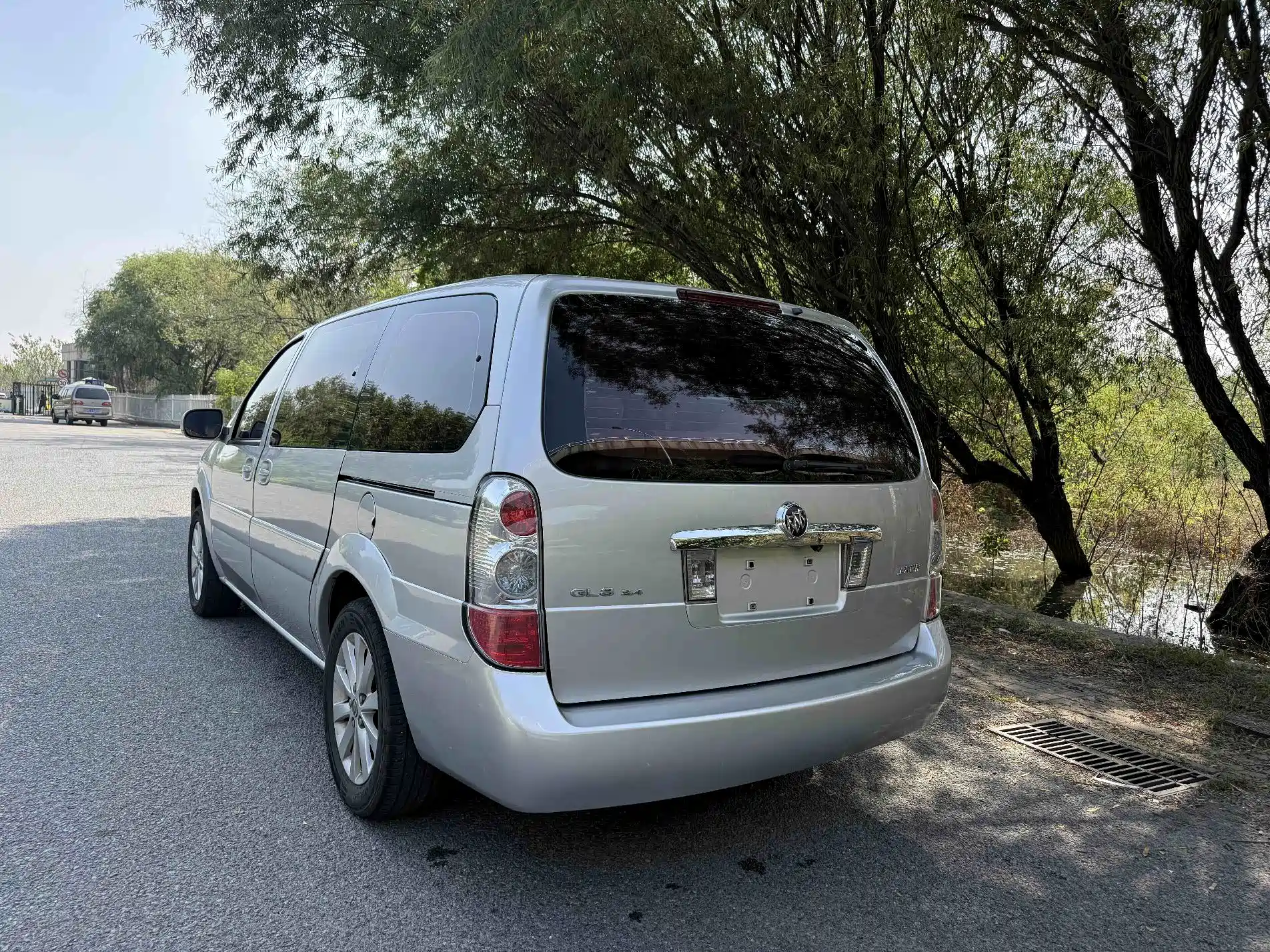 Фото 9 - Buick GL8