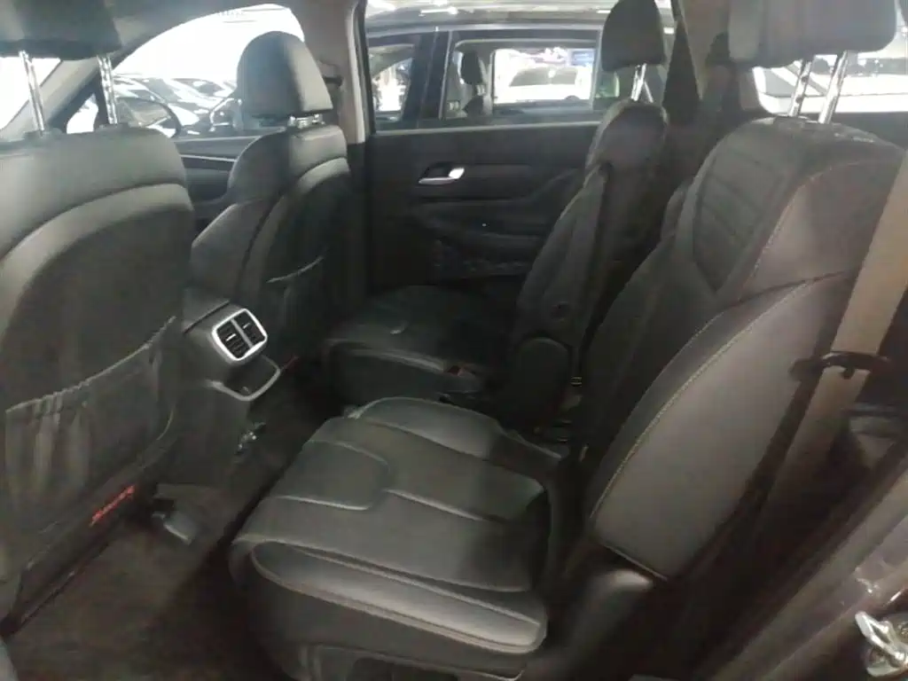 Hyundai Santa Fe 2019 Model 380 TGDi DLX Automatic 2WD Premium Smart Version China V фото 17