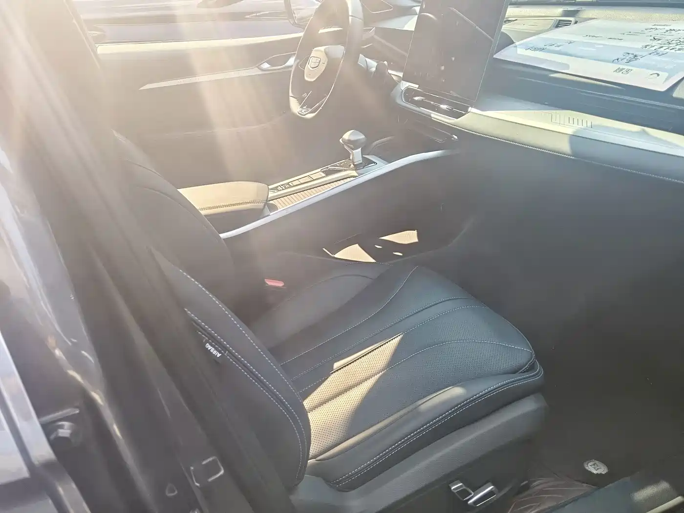 Geely Preface 2025 2025 Oriental Glory 1.5TD Kunlun Edition