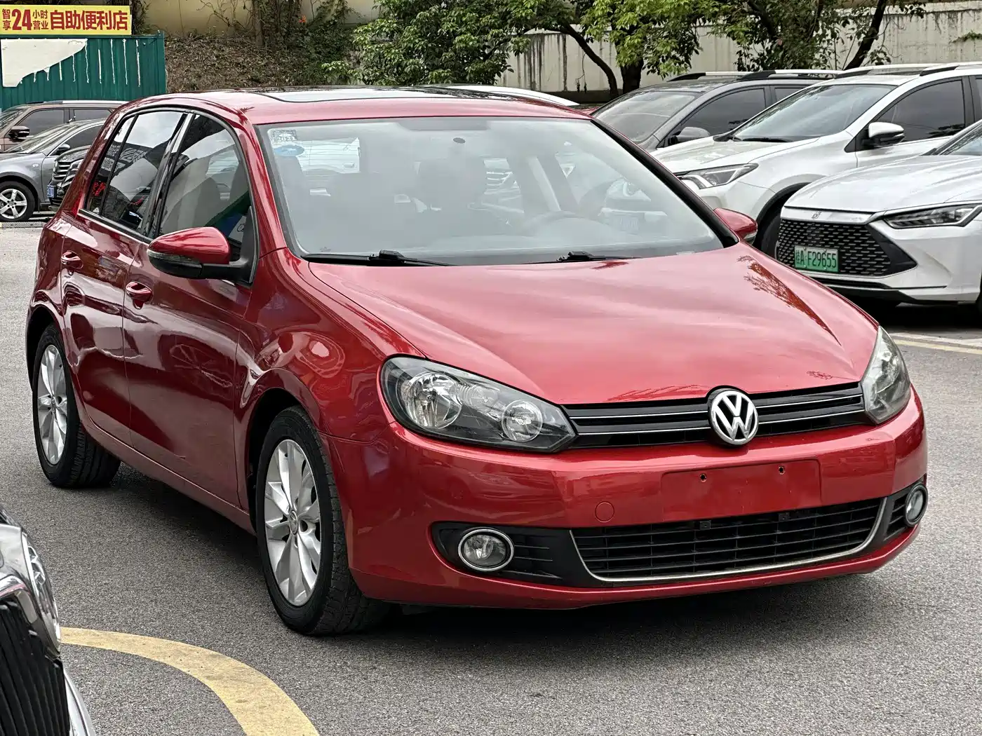 Volkswagen Golf 2010 1.4TSI Auto Comfort фото 3