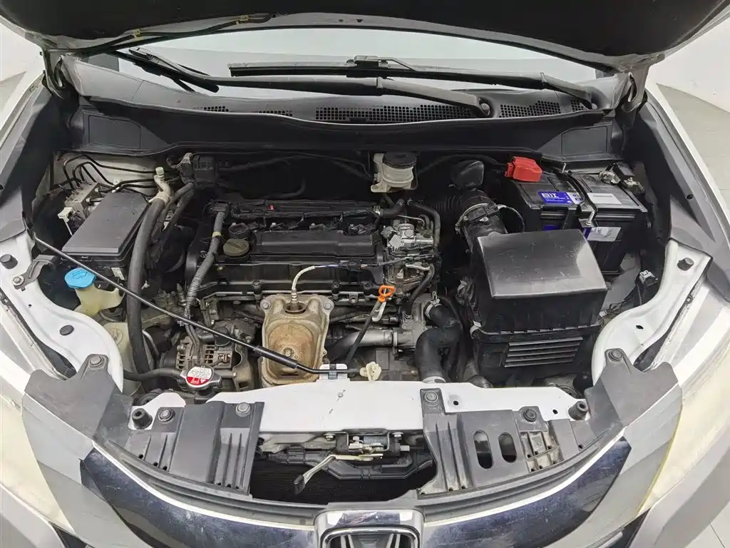 Honda Odyssey 2015 2.4L Smart Edition фото 6