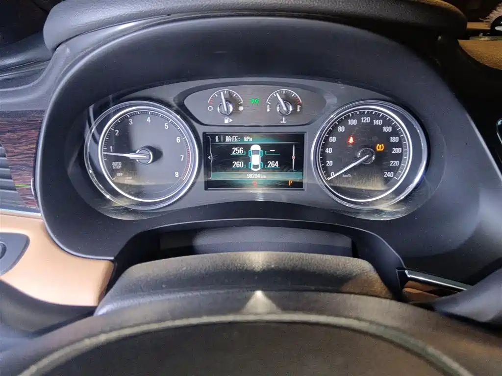Buick LaCrosse 2016 20T Elite Type фото 5
