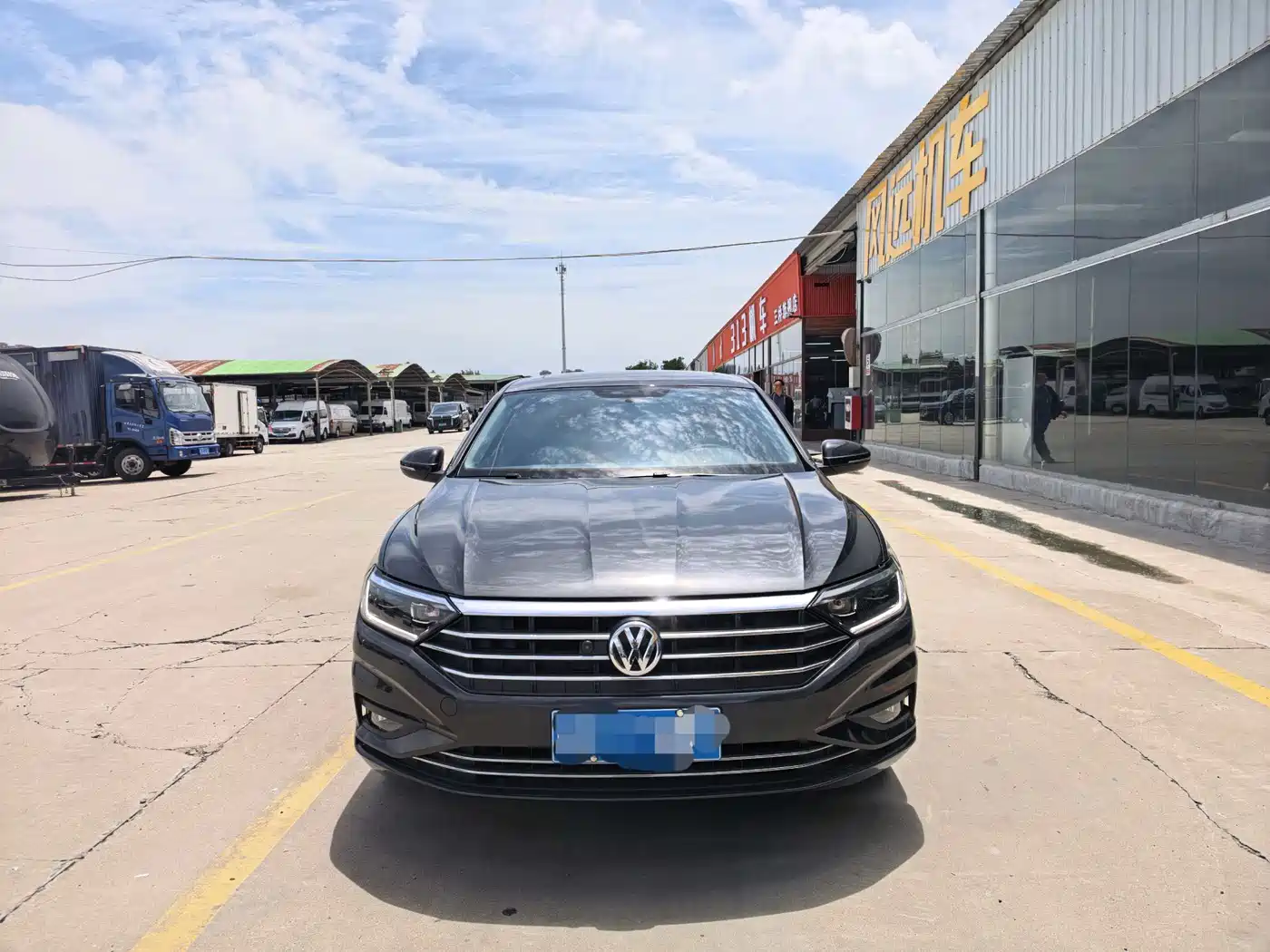 Volkswagen Sagitar 2021 280TSI DSG 30th Anniversary Edition фото 2
