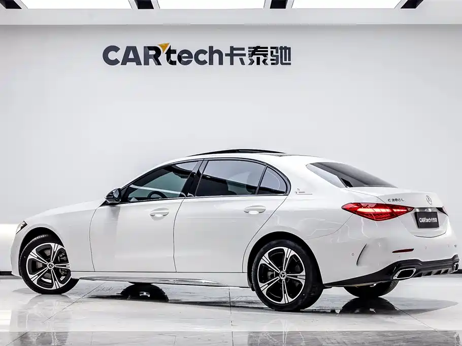 Mercedes-Benz C-Class 2022 Facelift C 260 L Night Edition Sport фото 4