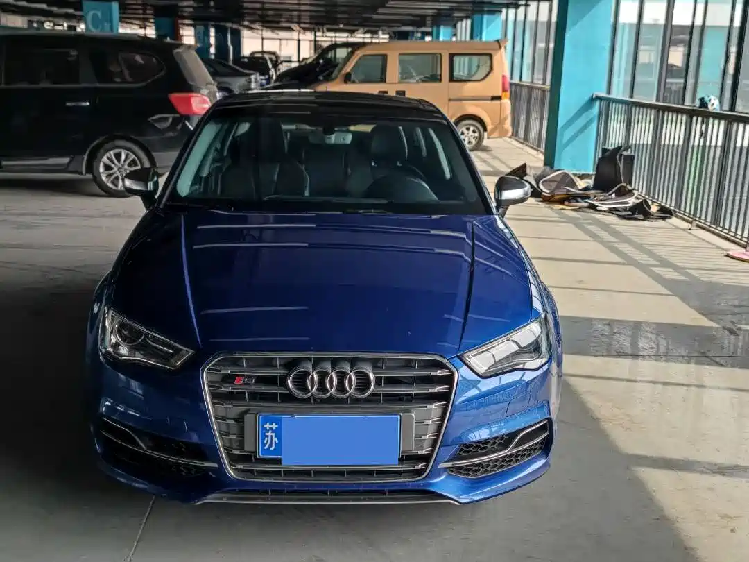 Audi S3 2015 S3 2.0T Limousine фото 2