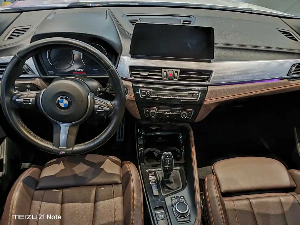 BMW X2 2021 Facelift sDrive25i Shadow Night Edition фото 8