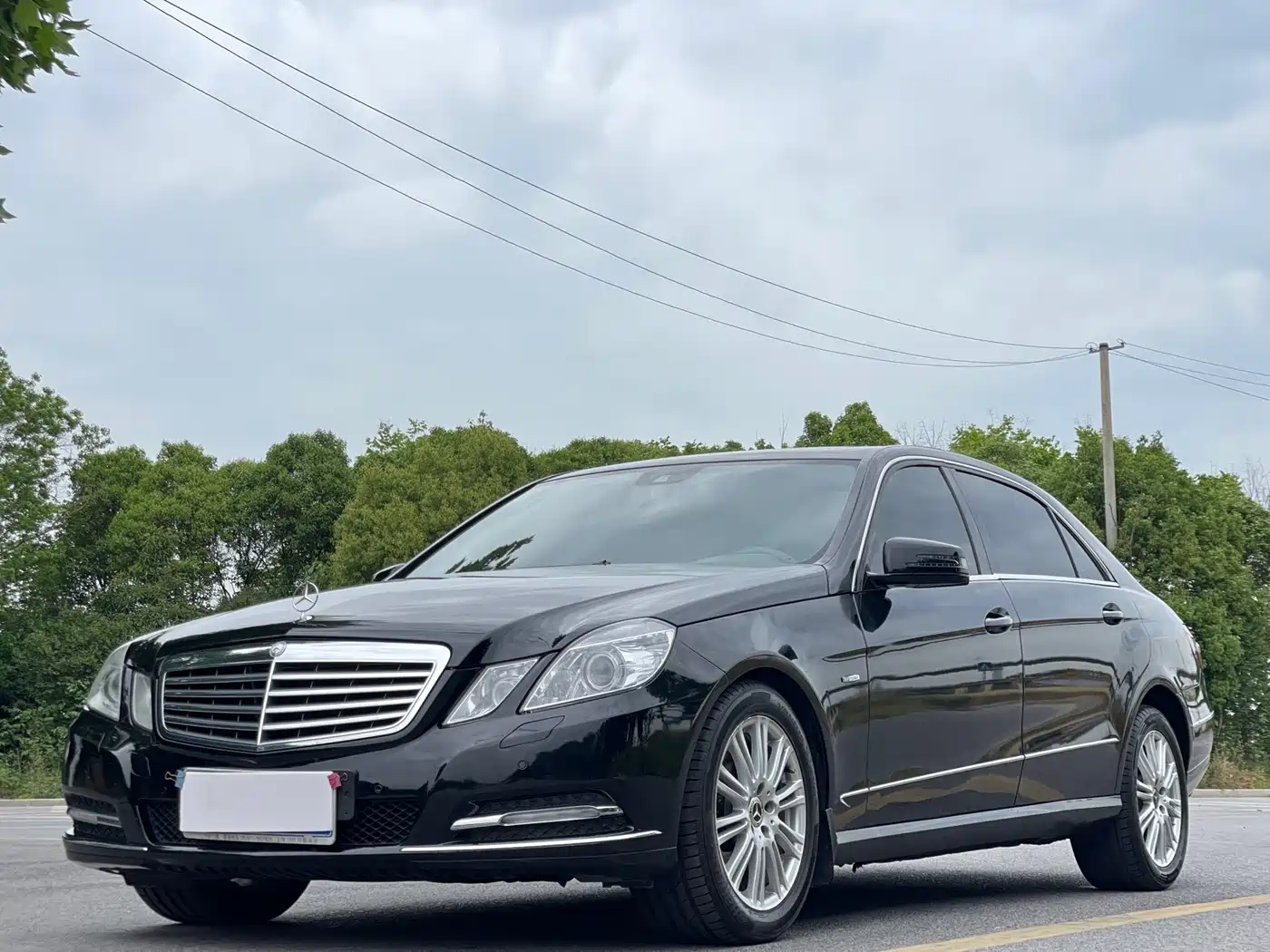 Mercedes-Benz E-Class 2011 E 260 L CGI Fashion