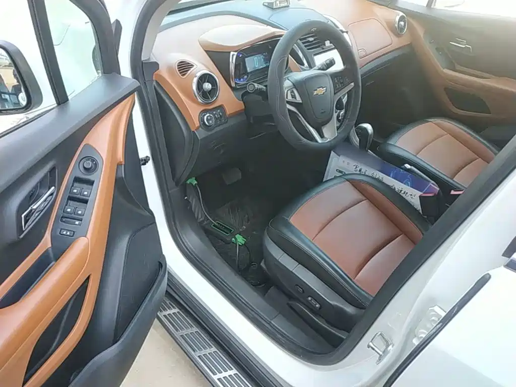 Фото 16 - Chevrolet Trax