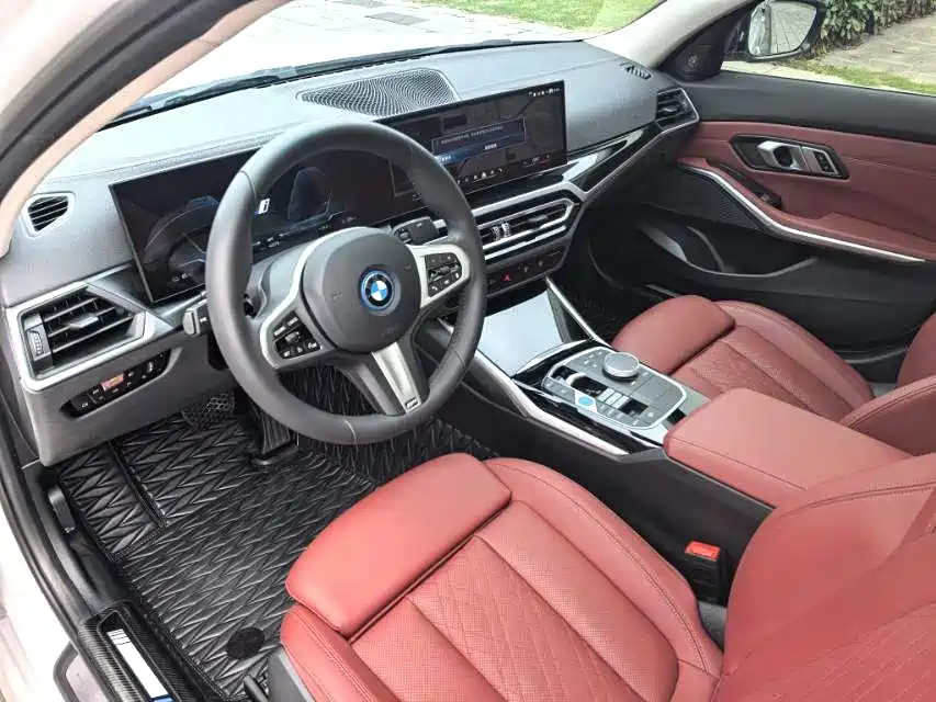 BMW i3 2024 eDrive 35 L фото 5