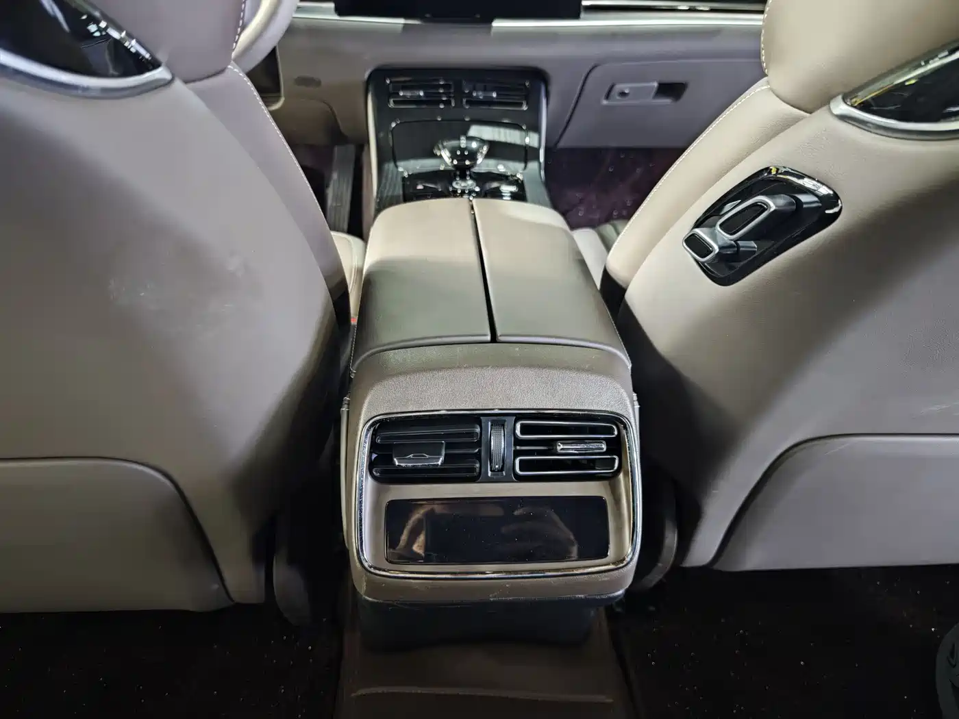 BYD Han 2022 DM-i 121KM Premium Edition фото 8