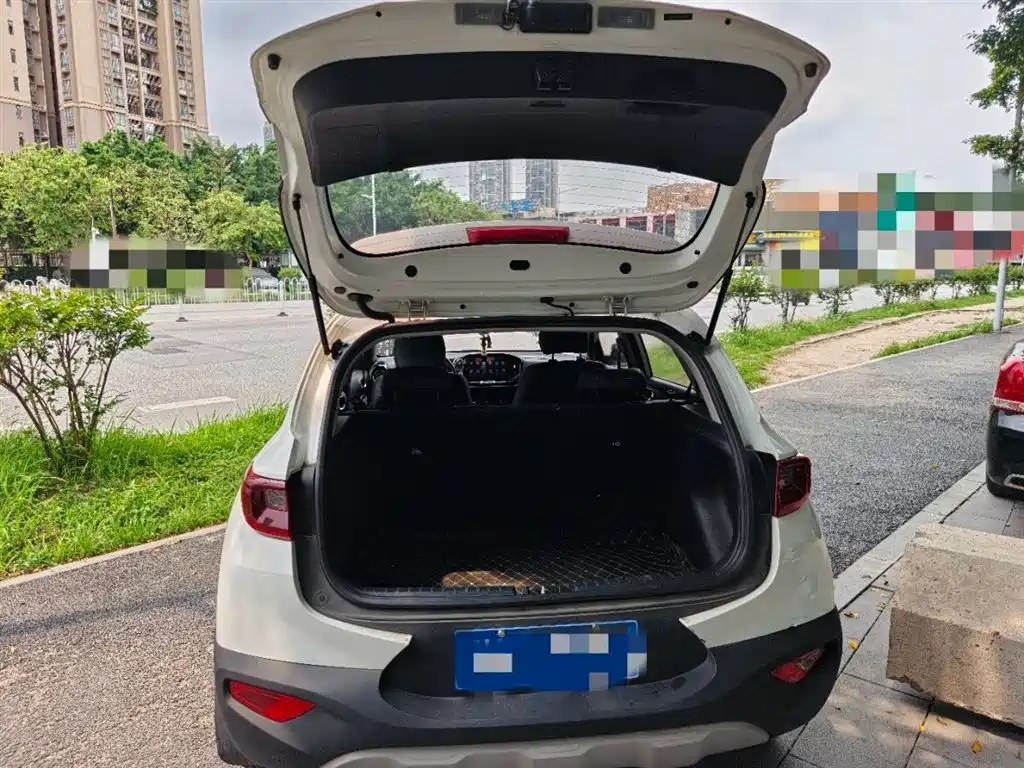 Kia KX1 2021 1.4L CVT Fun Edition фото 4