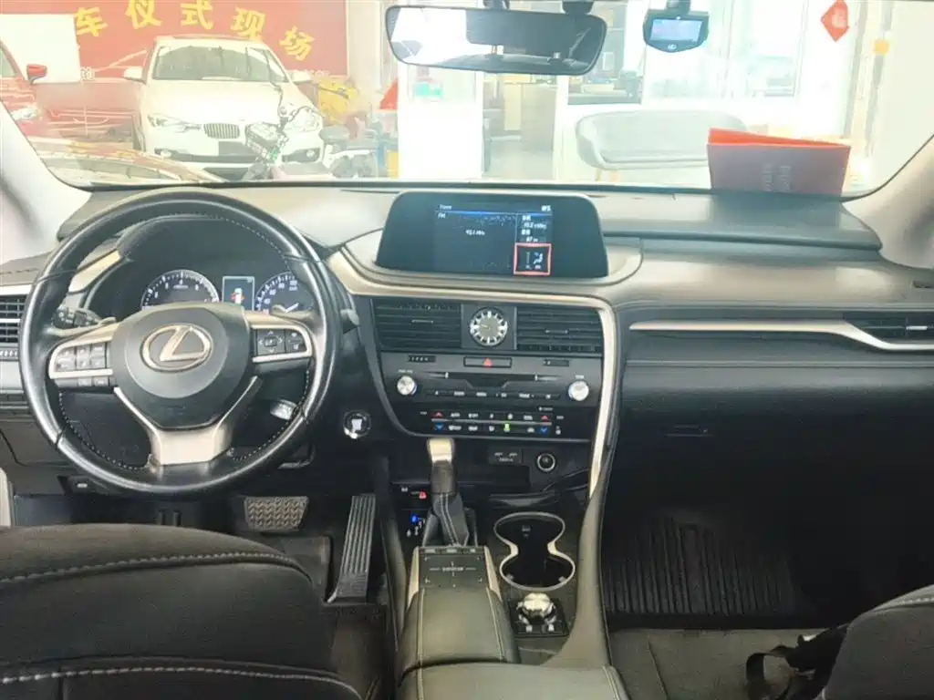 LEXUS RX
