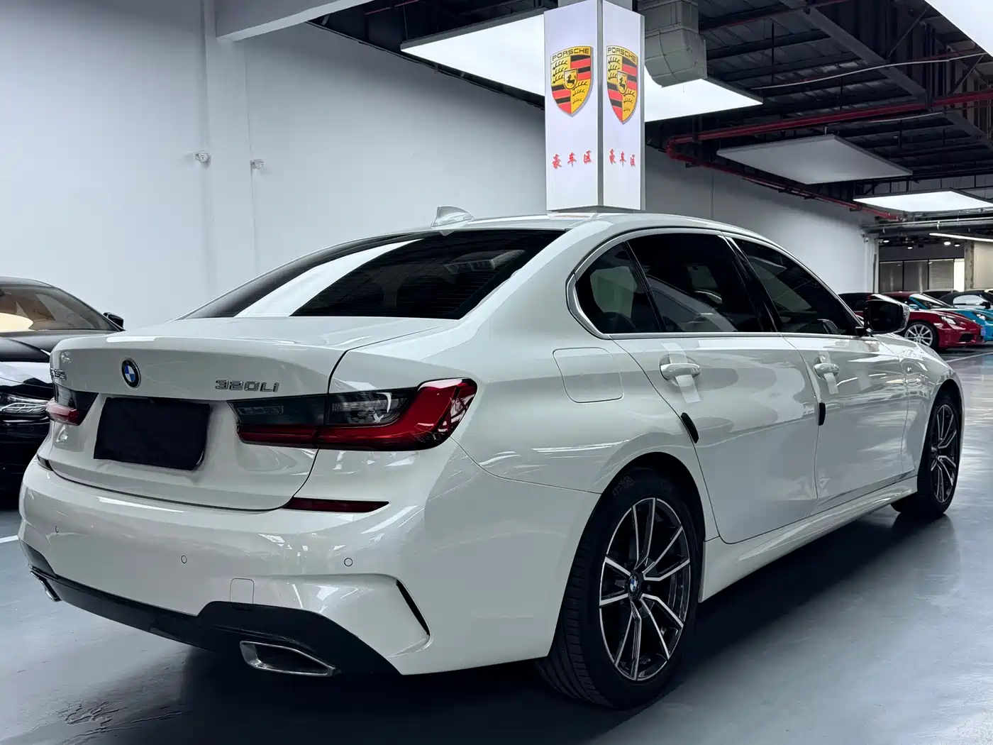 BMW 3 Series 2021 320Li M Sport Package фото 18
