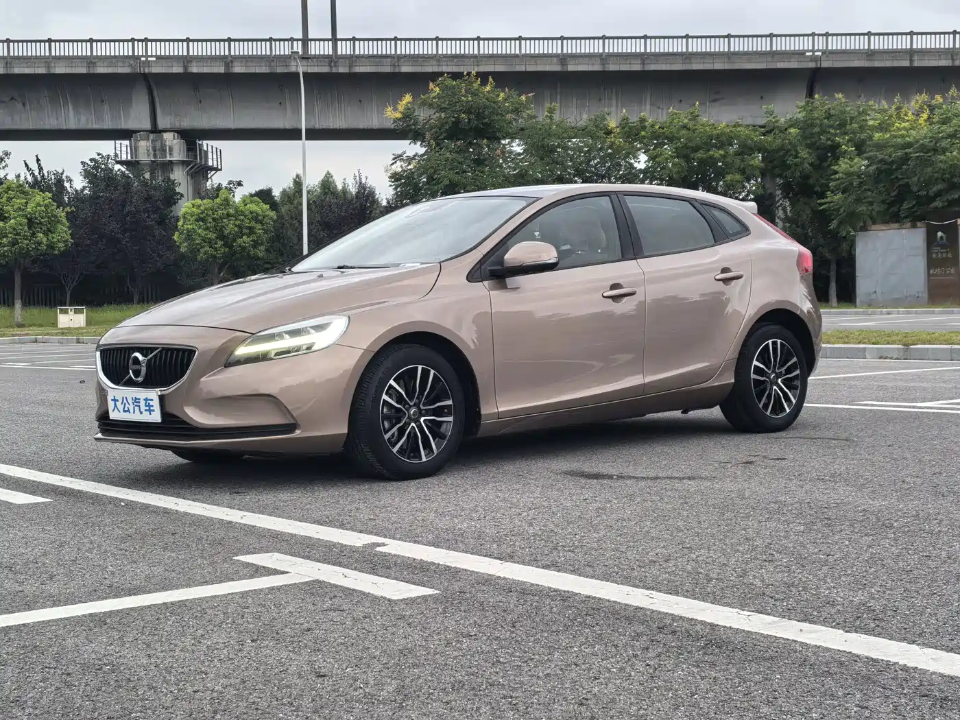 Volvo V40 2017 2017 T3 Inscription