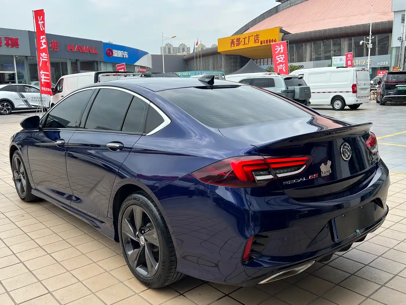 Buick Regal 2021 GS 28T Elite Model фото 21