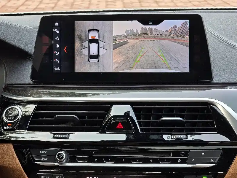 BMW 5 Series 2018 530Li Premium M Sport Package фото 11