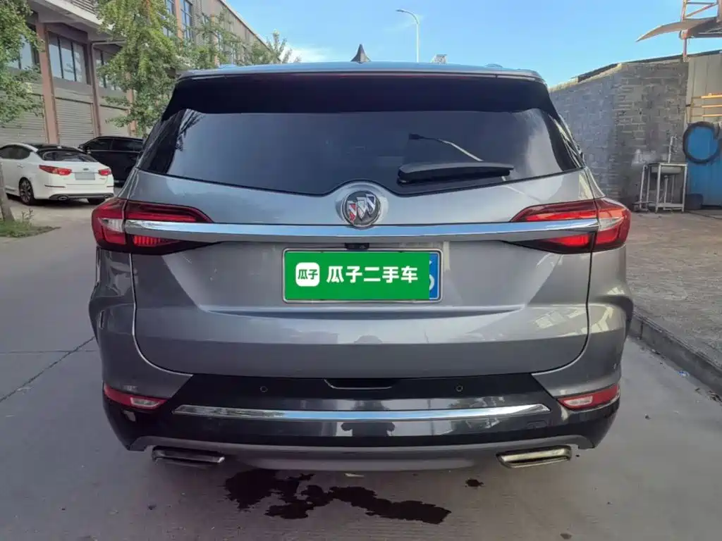 Фото 6 - Buick Enclave