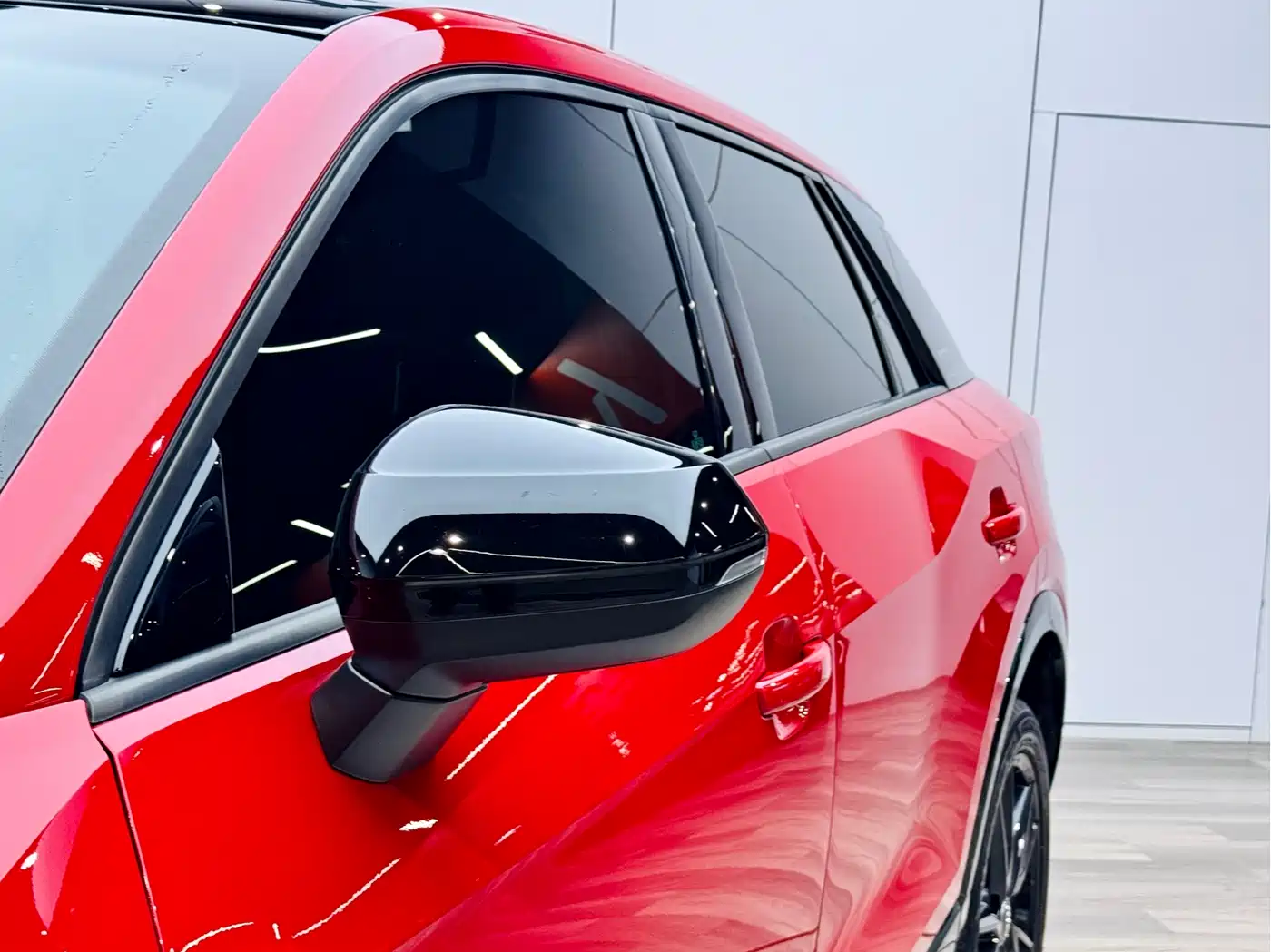 Audi Q2L 2018 35 TFSI Launch Exclusive Edition China VI фото 5