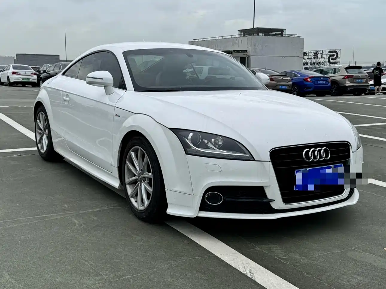 Audi TT 2013 TT Coupe 45 TFSI фото 2