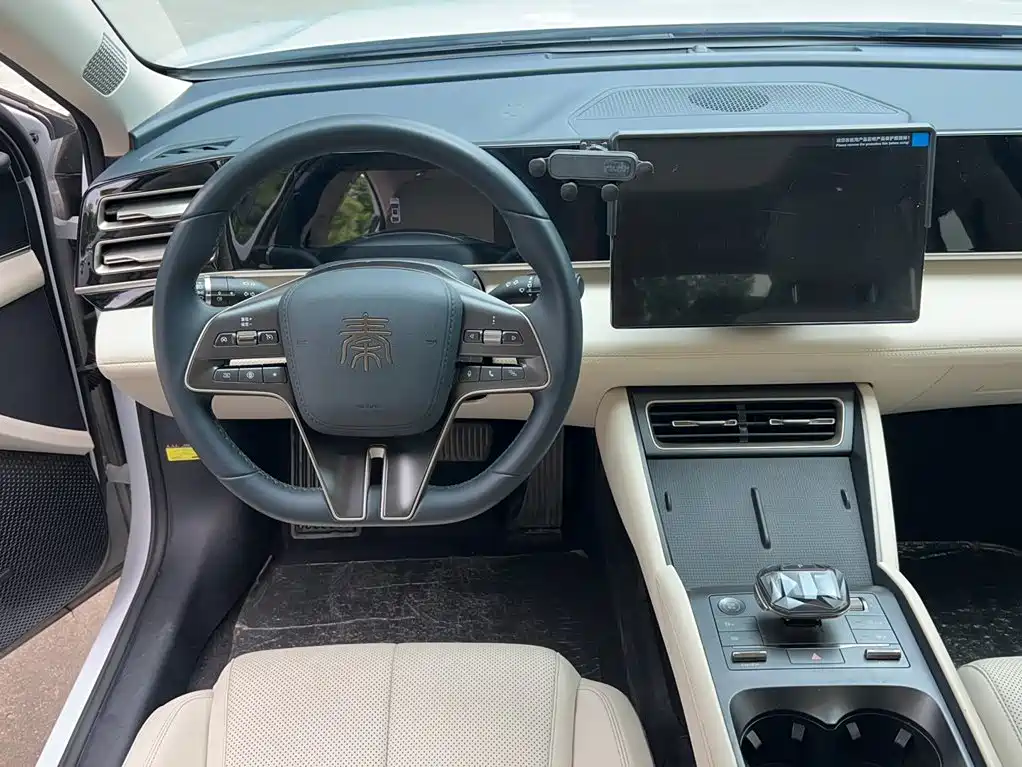 BYD Qin L 2024 2024 DM-i 120KM Leading
