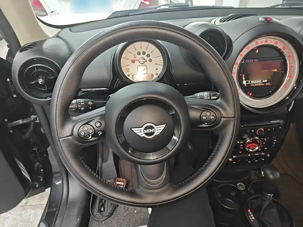 Фото 11 - MINI Paceman