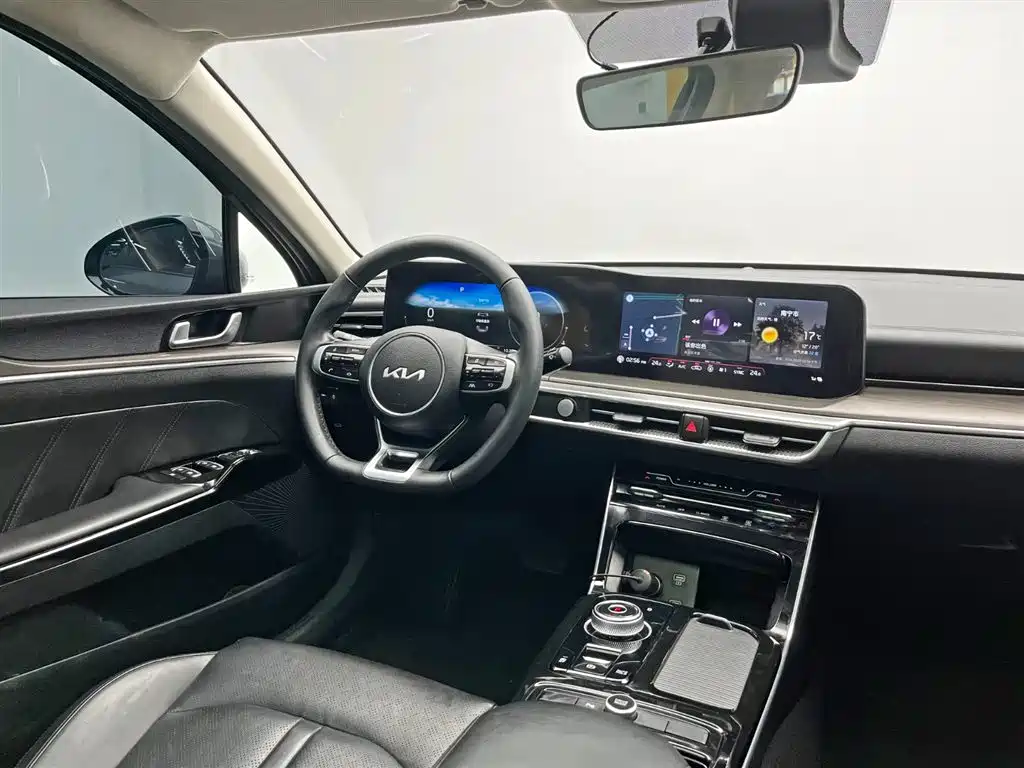 Kia K5 2021 270T CVVD Renewal Edition фото 22