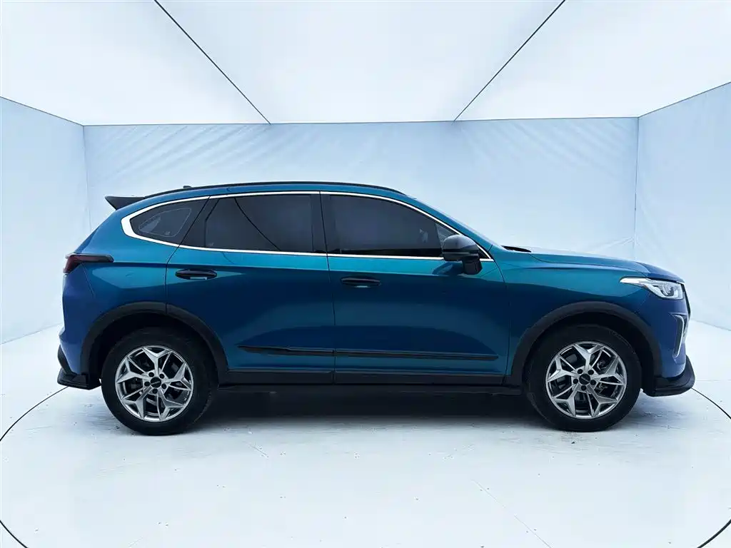 HAVAL RED RABBIT